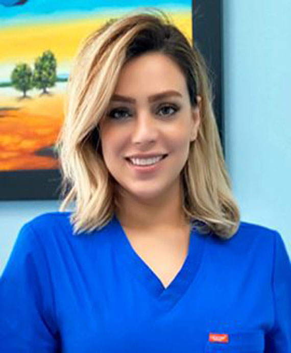 Dr. Radwa El Deeb Dentist