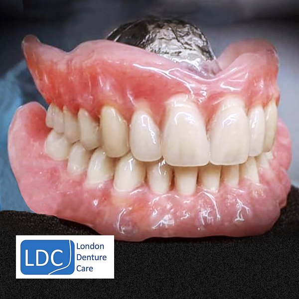 Acrylic Dentures 